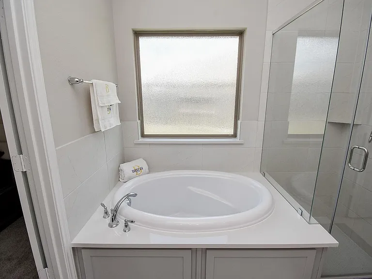 17007 Shine Bright Ct — Photo 35