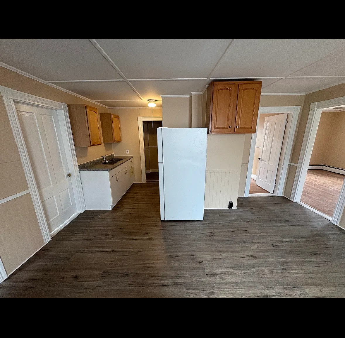 3 bed, $1,500 — Photo 4