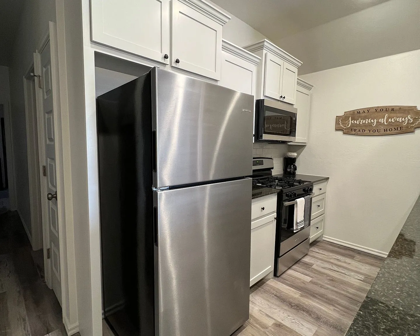 1209 Sw Oklahoma Unit A/B (Fully Furnished ) — Photo 4