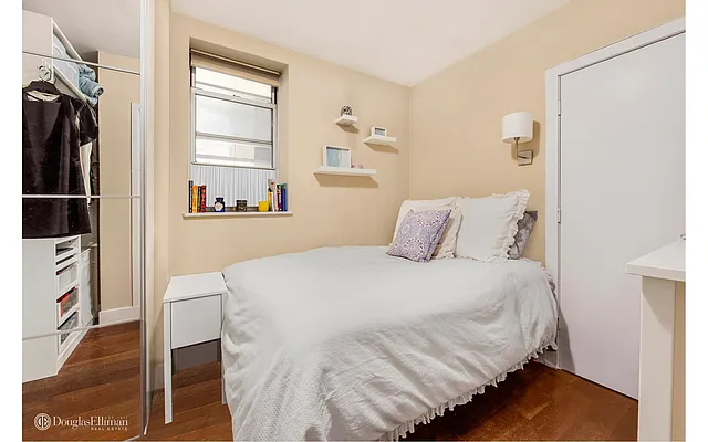 Rented by Douglas Elliman | media 8