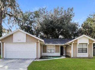 647 Redwood Dr, Winter Springs, FL 32708