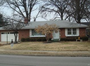 355 W Saint Anthony Ln, Florissant, MO 63031