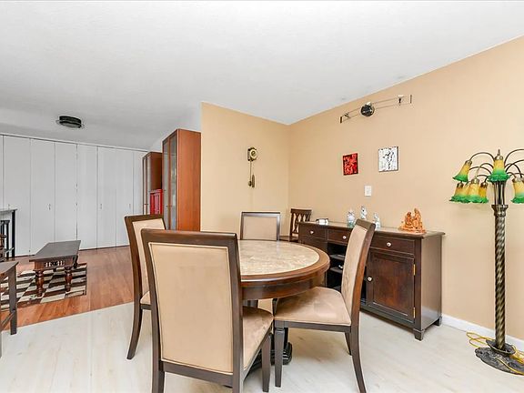 5th image of 118-18 Union Tpke APT 7L
