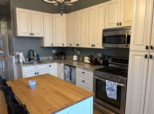 1123 W Drummond Pl #3, Chicago, IL 60614