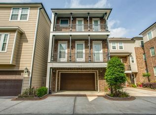 927 W 19th St #B, Houston, TX 77008