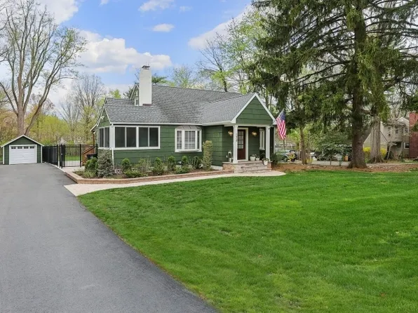 134 W Oak St, Bernards Twp., NJ 07920