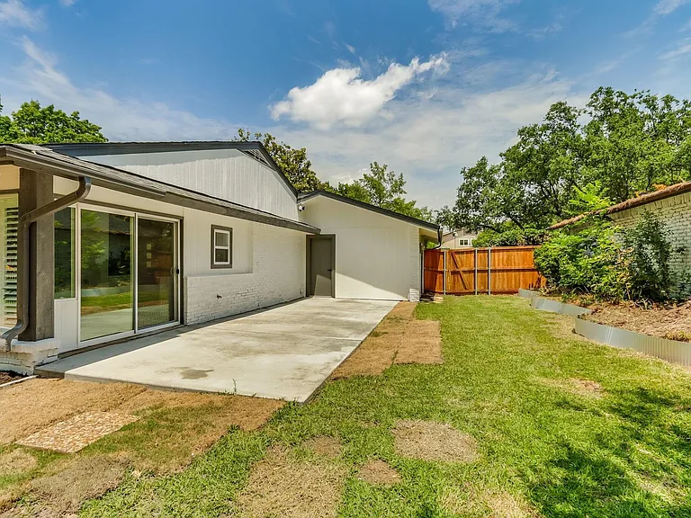 15725 Havenrock Cir — Photo 26