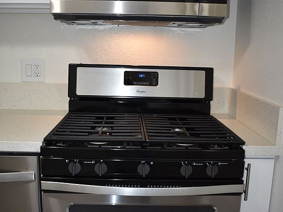 4th image of 3020 E Mariquita St APT 4
