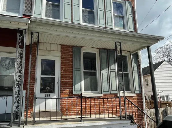 353 S 3rd St, Columbia, PA 17512