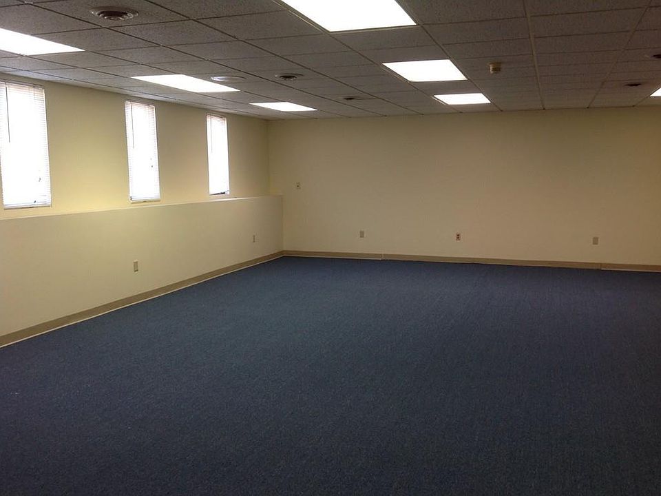 2nd image of 6 Wilkens Dr Ste 103