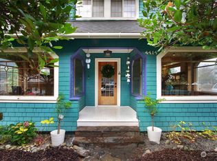 4414 SW Massachusetts St, Seattle, WA 98116