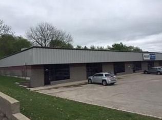 5313 N Park Pl NE, Cedar Rapids, IA 52402