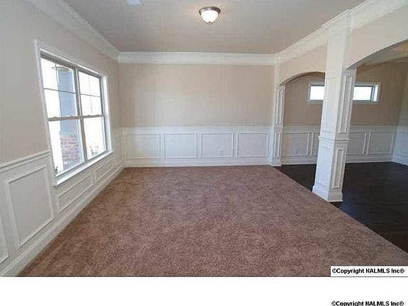 5th image of 7014 Southgate Dr SE