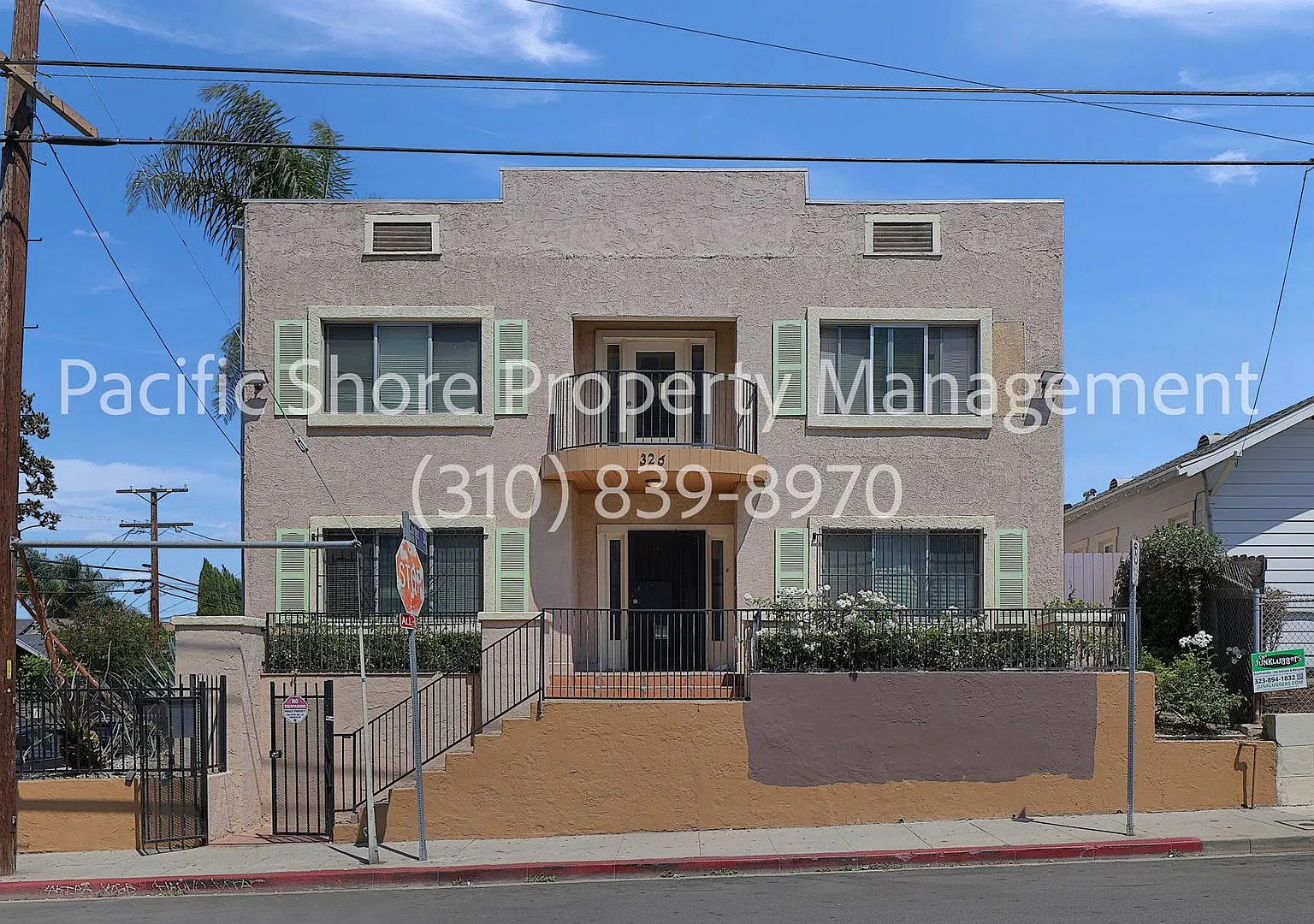 326 Belmont Apartments — Photo 1