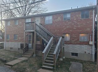218 Bellerive Blvd #2F, Saint Louis, MO