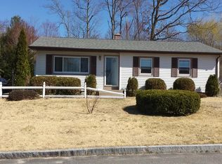 127 Garnet St, Springfield, MA 01129