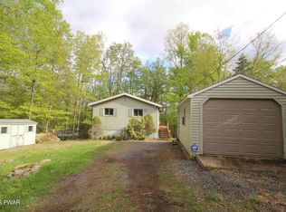 206 Chestnuthill Dr, Lake Ariel, PA 18436