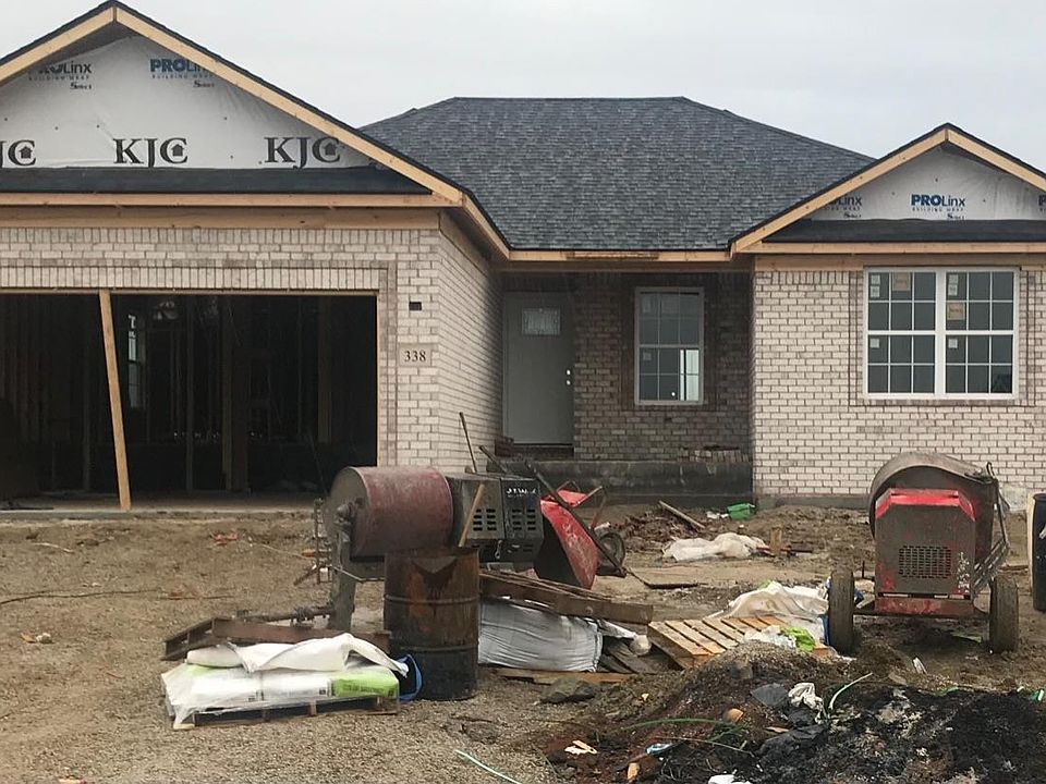 2nd image of 338 Wyldwood Way