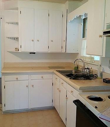 5th image of 1811 Hallmark Dr