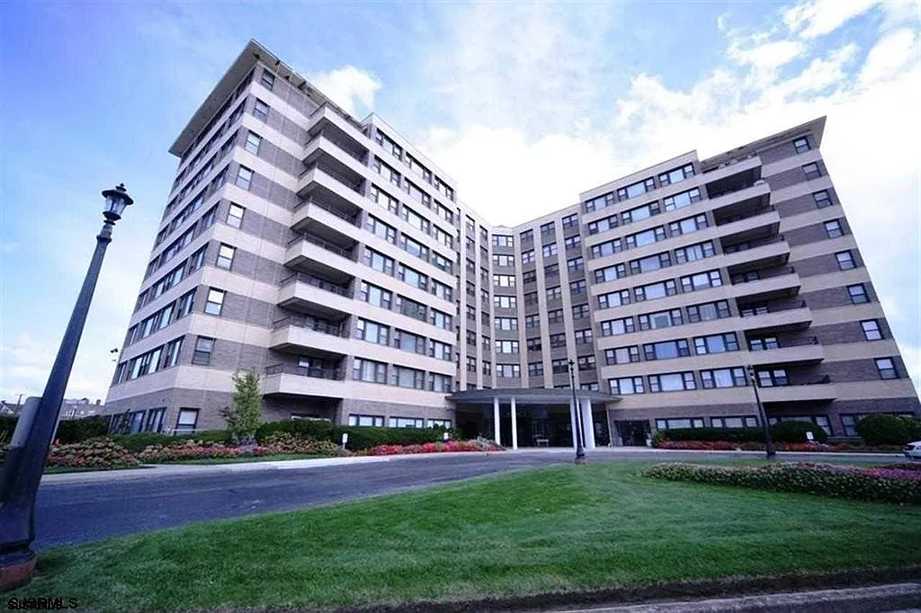 101 S Raleigh Ave APT 613 photo 1