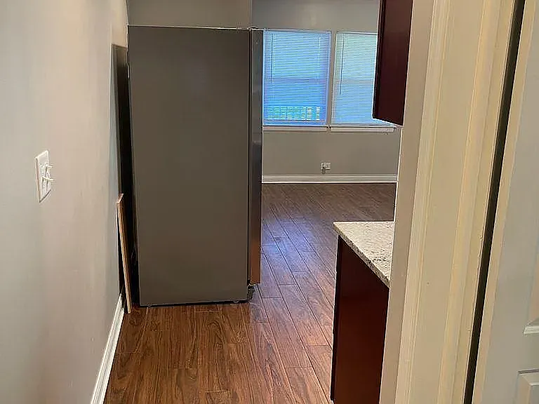 2316 W Arthur Ave #2 — Photo 7