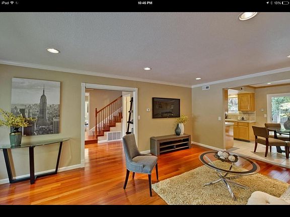 3rd image of 10382 Meadow Pl