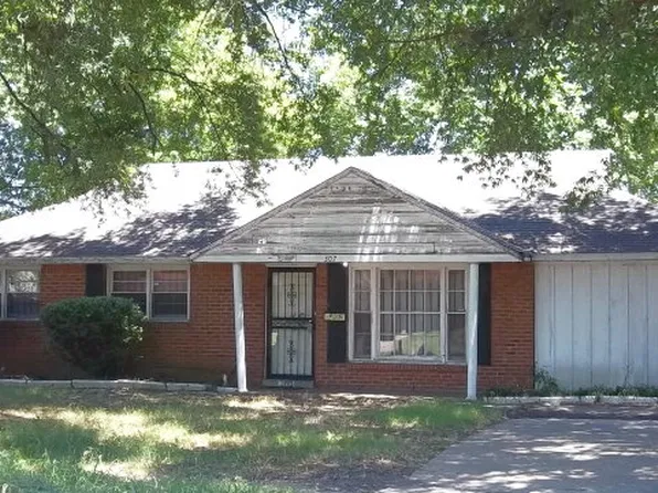 307 N 36th St, West Memphis, AR 72301