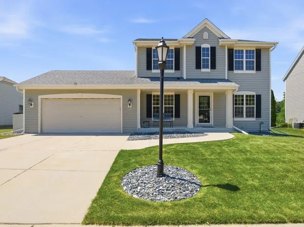 3830 Creekside DRIVE, Waukesha, WI 53189