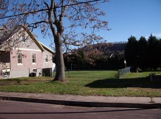 218 W 9th St, Bloomsburg, PA 17815