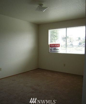 4th image of 16229 171 Avenue SE