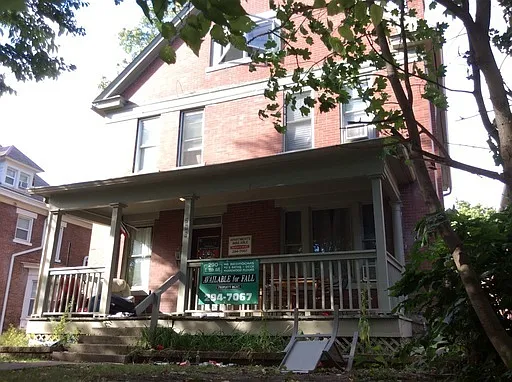 290 E 15th Ave — Photo 3