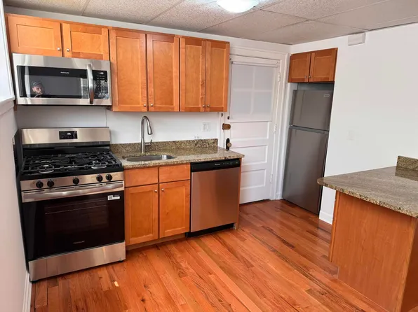 3946 N Bell Ave #Basement, Chicago, IL 60618