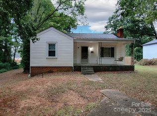 731 E Center Ave, Mooresville, NC 28115