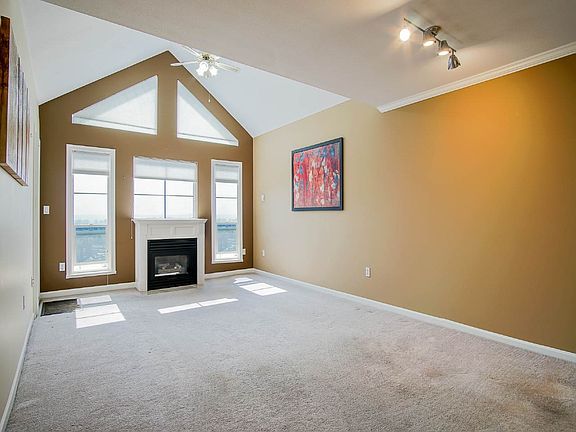 2nd image of 33150 4th Ave #306