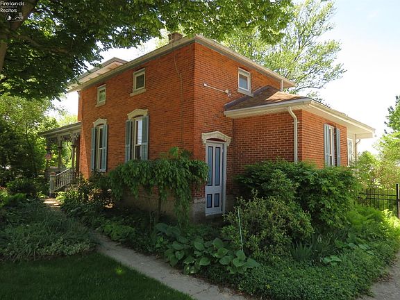 2nd image of 103 N Woodland Ave