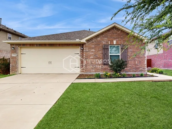 2716 Tobias Ln, Aubrey, TX 76227