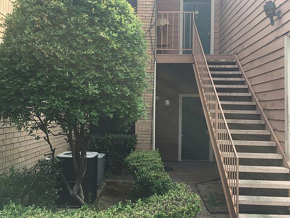 2nd image of 7043 Holly Hill Dr APT 7