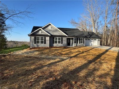 586 Culler Rd, Pinnacle, NC, 27043