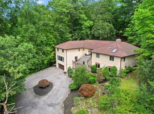 73 Hillair Cir, White Plains, NY 10605