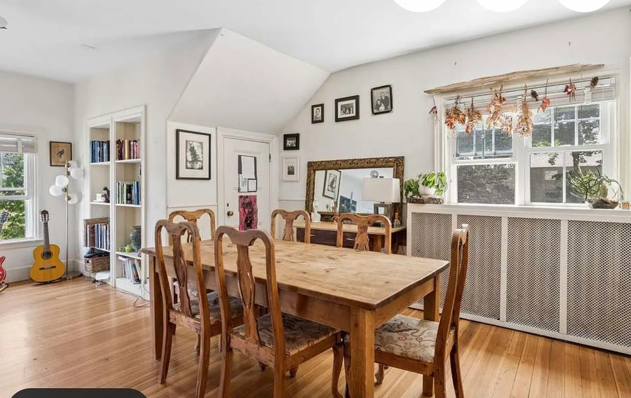 2 bed, 1300 sqft, $3,000 — Photo 2