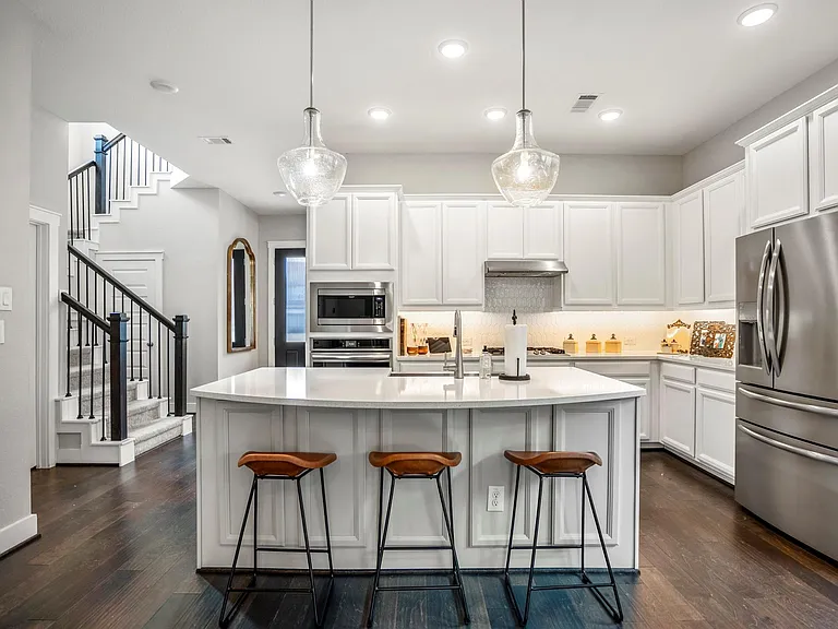 222 Thistle Dr — Photo 15