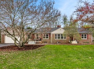 3227 Devereaux Dr, Indianapolis, IN 46228