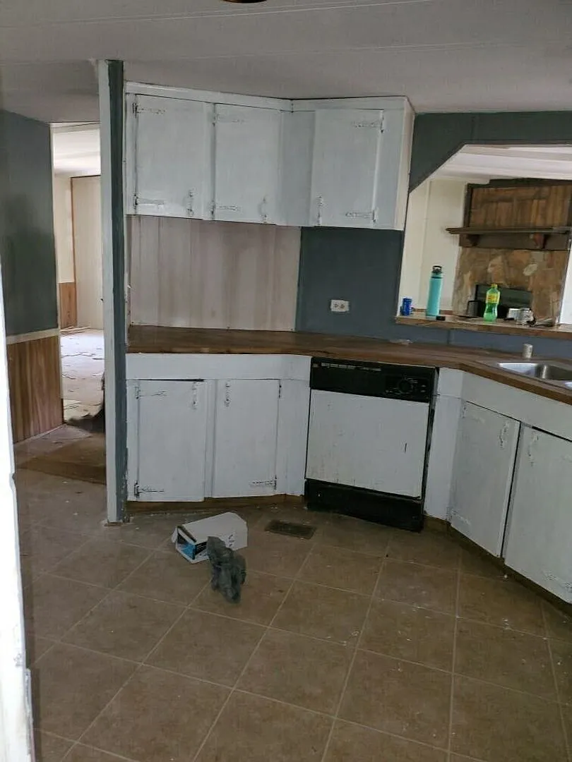 Section 8 Vouchers Apply Now! 3 bedroom/2 bath doublewide in Aiken! — Photo 2