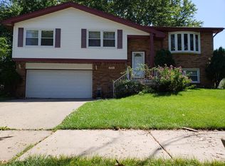 701 S Warrington Rd, Des Plaines, IL 60016