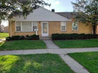 1134 Gardner Rd, Westchester, IL 60154