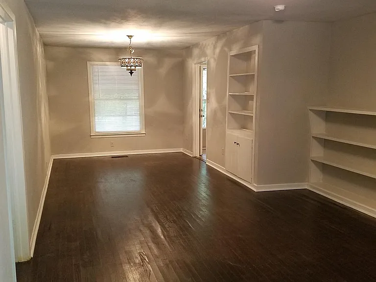 1203 Park Ave — Photo 4