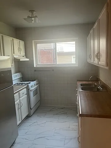 5226 Loughborough Ave #1E — Photo 16