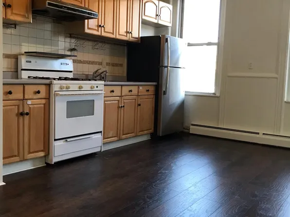 190 York St APT 3R, Jersey City, NJ 07302