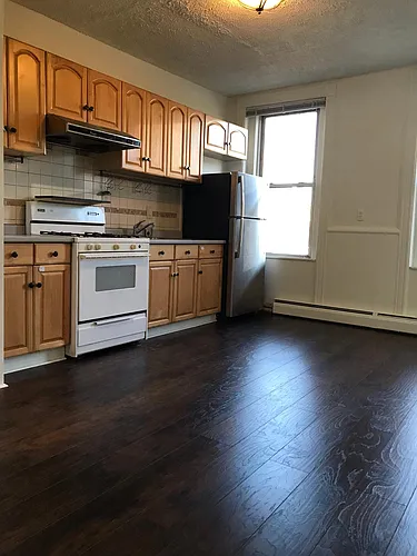 190 York St #3R Photo 1