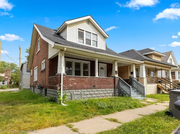 32 W Woodward St, Ecorse, MI 48229